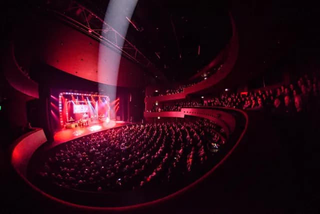 Schouwburg Concertzaal Tilburg Jostijn Ligtvoet 2
